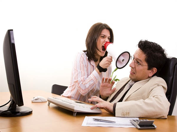 Làm thế nào để xử lí tính nóng nảy của các cô vợ?